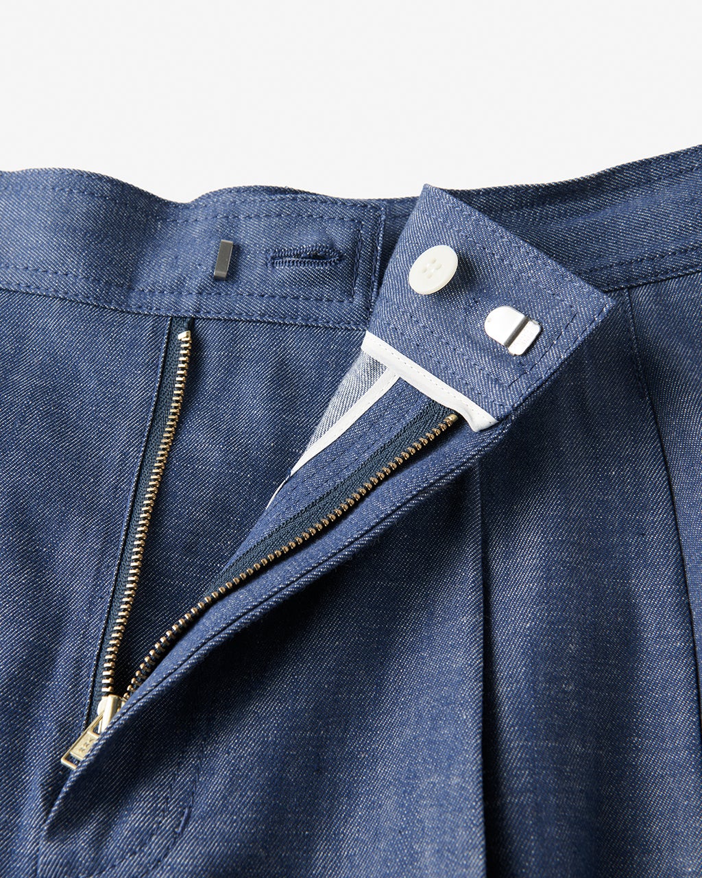 新品　リアクティブデニム・タックワイドパンツ　ブルー　11 リアクティブデニム・タックワイドパンツ/40代50代からの