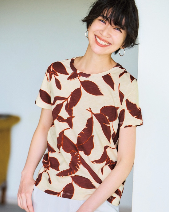 綿スラブ・総柄プリントTシャツ