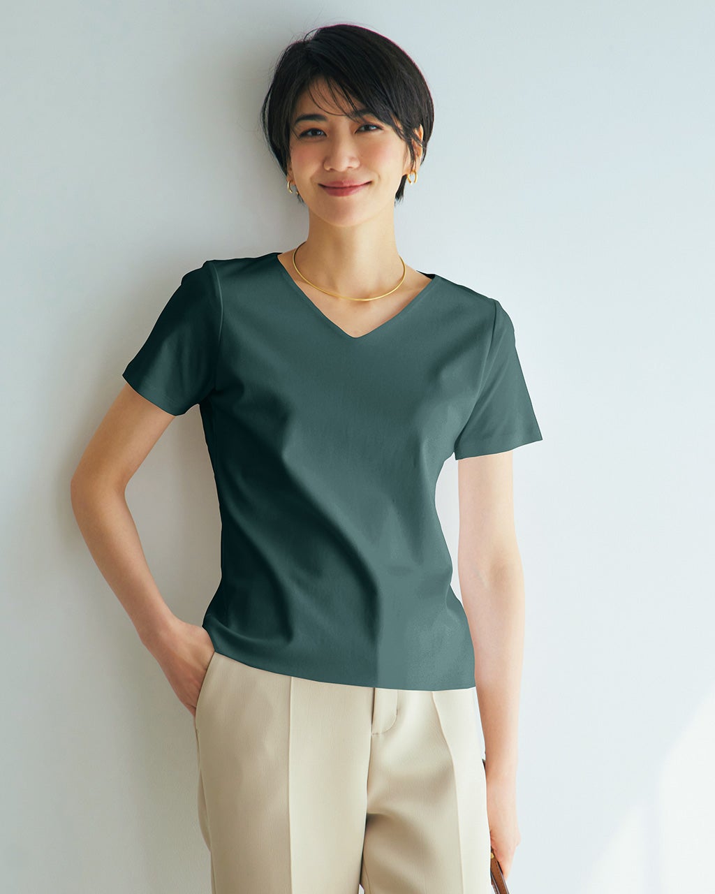 セットアップ Vネック 半袖 Tシャツ 総柄 ワイドレッグ パンツ 1 Vネック半袖×ショートパンツ セットアップ | 【大きいサイズ