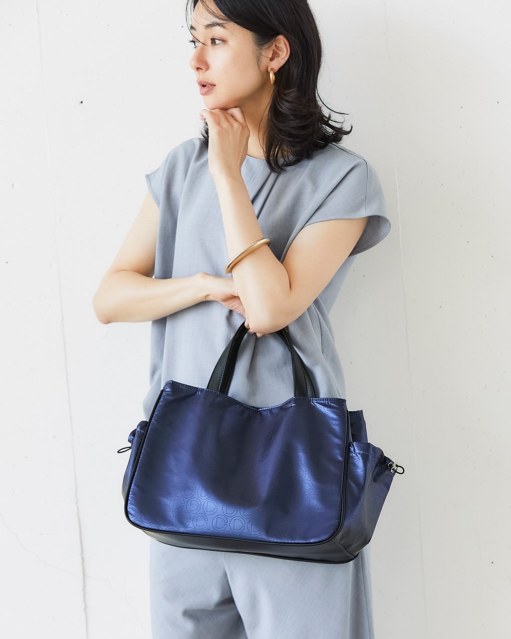 CHARLES & KEITH クラシックダブルハンドル トートバッグ 【再