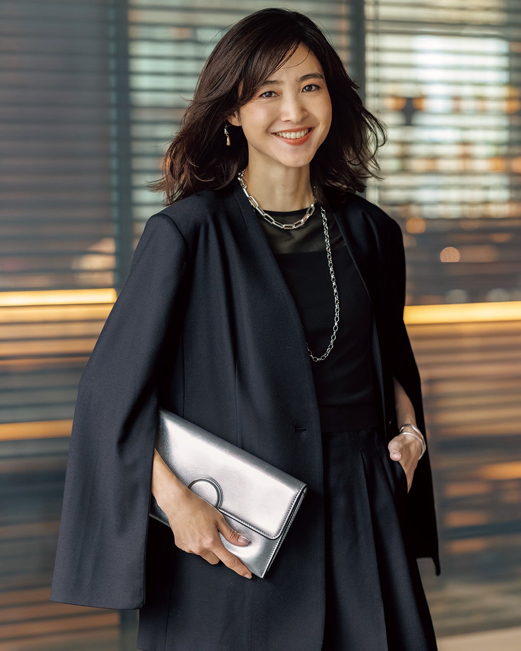 レディース ジャケット・羽織り・ジレ（ネイビー）一覧/40代50代