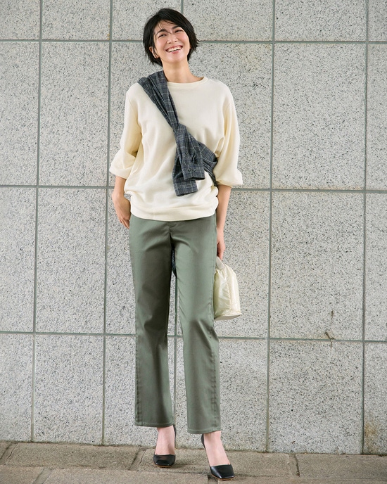 ミラクルストレッチ・サイドシームストレート
