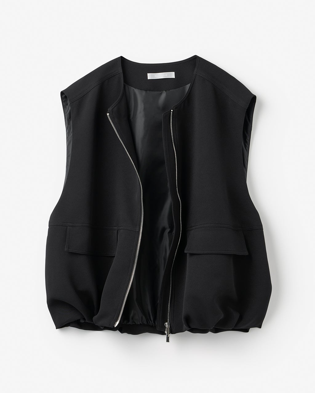 タックデザイン・コクーンジレ/40代50代からのレディースファッション