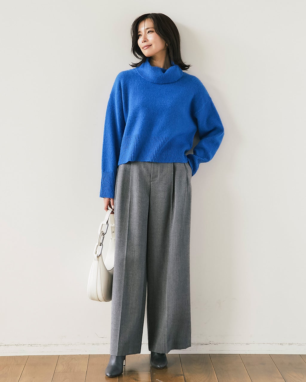 ウール混タム・クロップドタートルネックニット/DoCLASSE