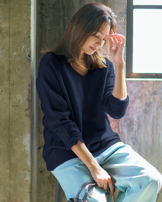 ウール混タム・Vネックロングニット