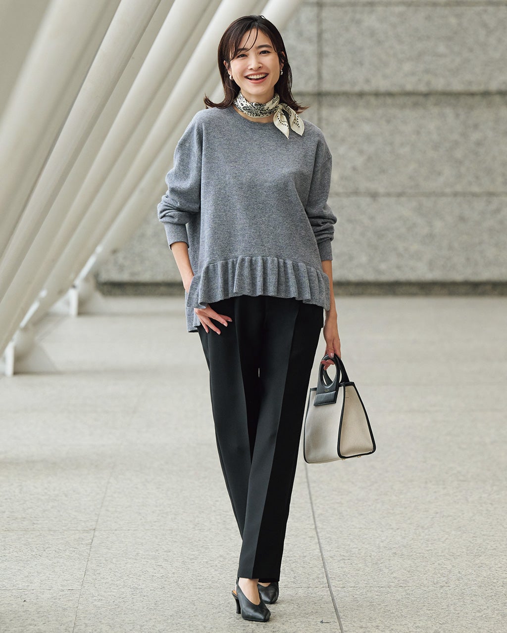 グロッシーダブルクロス・テーパードパンツ/40代50代からのレディース