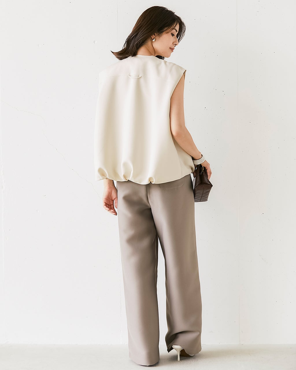 【未使用】qualite（カリテ）ダブルクロスドロストパンツ・ベージュ セール】 ダブルサテンドロストパンツ （パンツ）｜qualite