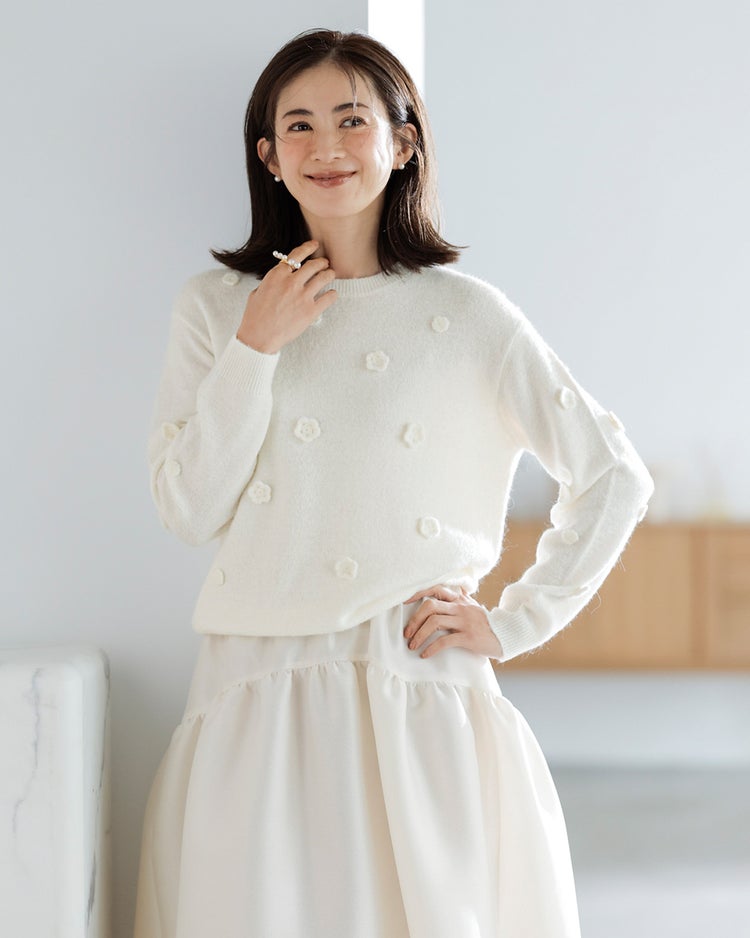 フラワーモチーフ・アルパカ混セーター 詳細画像 ホワイト 2