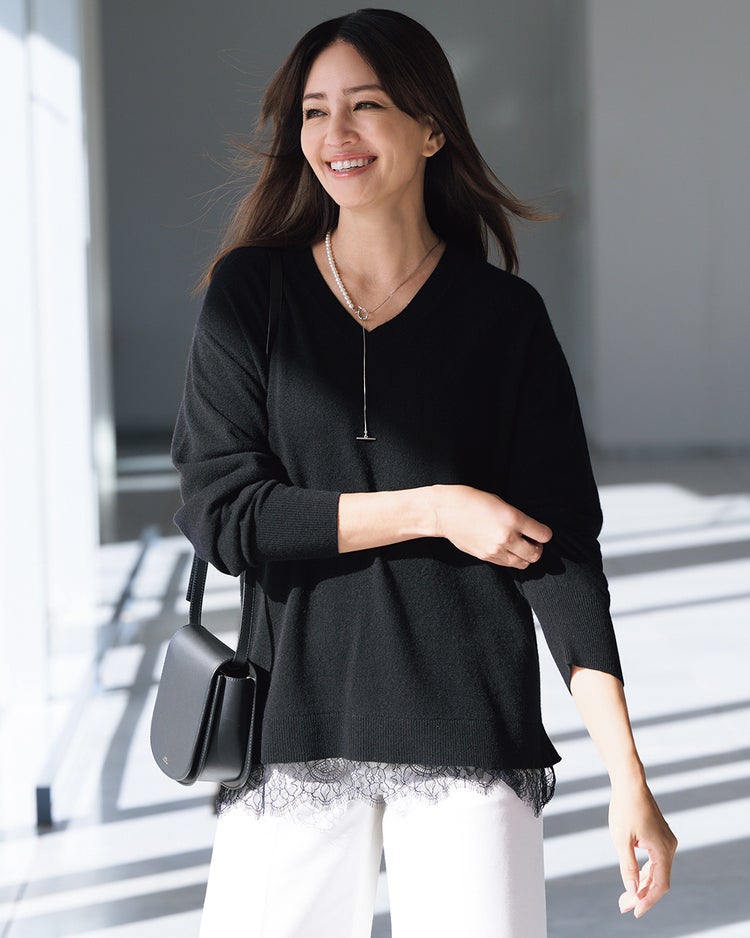 カシミヤ混・裾レースVネックニット 詳細画像 ブラック 1