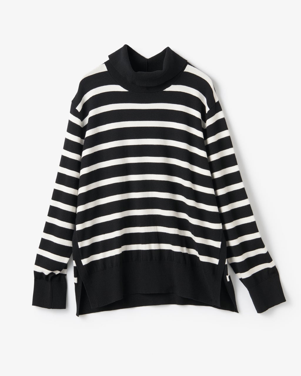 バックスリットタートルネックニット BLACK haco！ 女らしさは包んで魅せる スリットタートルネックニット