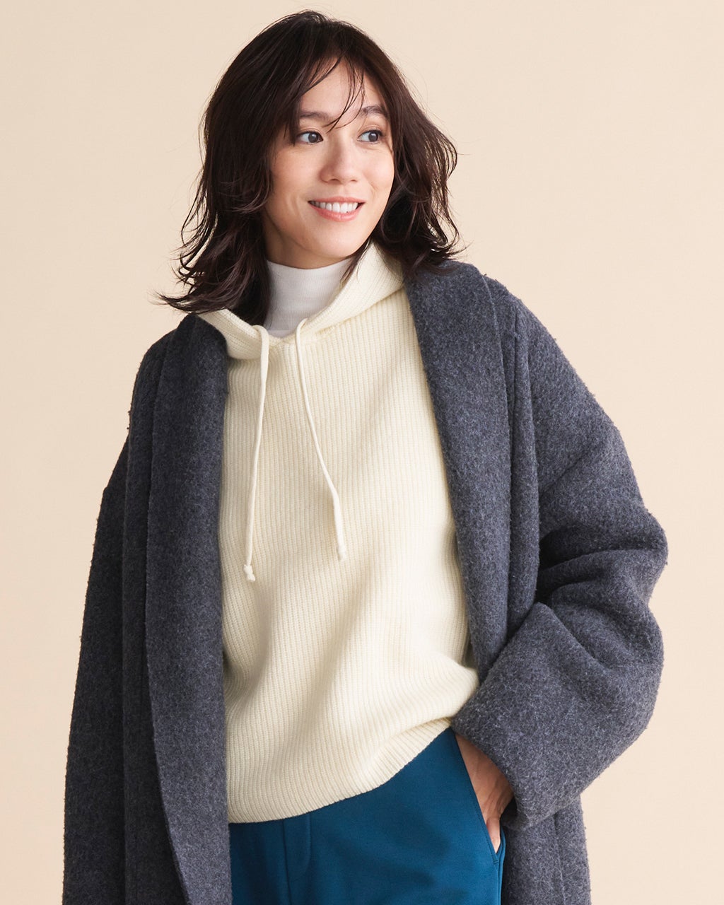 ラムズウールニット・フードベスト/DoCLASSE