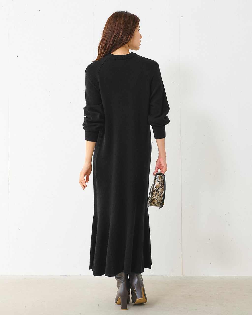 ストレッチウール・ニットフレアワンピース/DoCLASSE