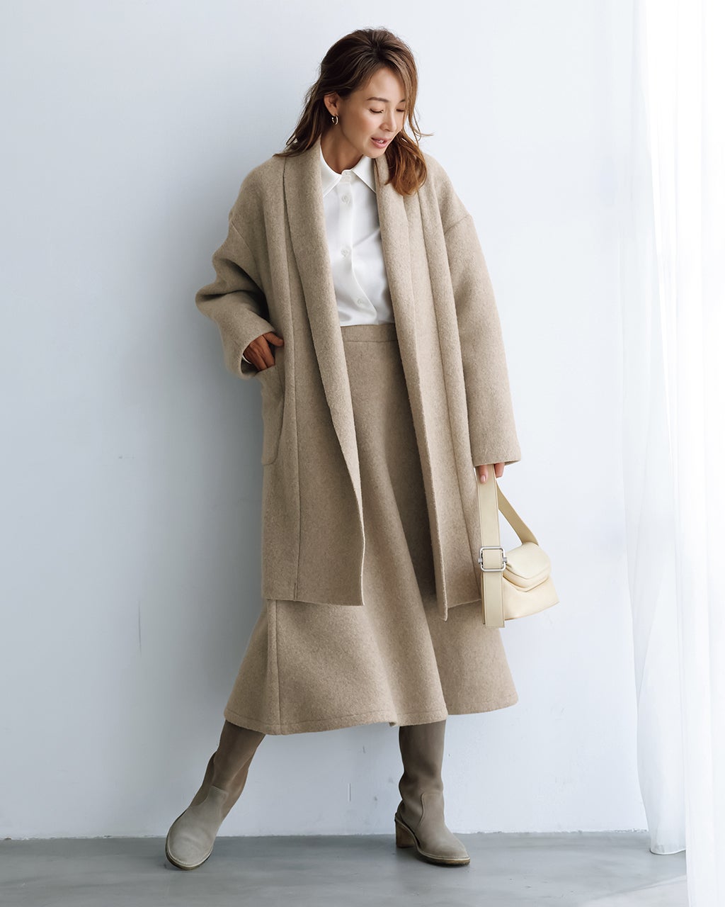 ポールカ　ストレッチ　Aライン　清楚　ワンピース　ベージュ　４０ ポールカ ストレッチ Aライン 清楚 ワンピース ベージュ 40