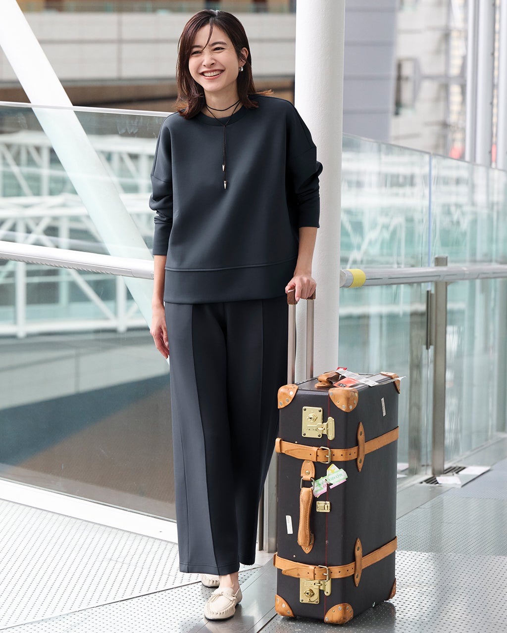 【美品】dolce. オケージョン セットアップ ネイビーM maison de Dolce. オケージョンセットアップ ネイビー Mサイズ