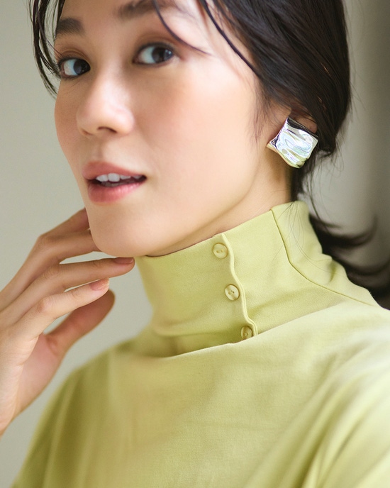 超長綿・サイドボタンハイネック