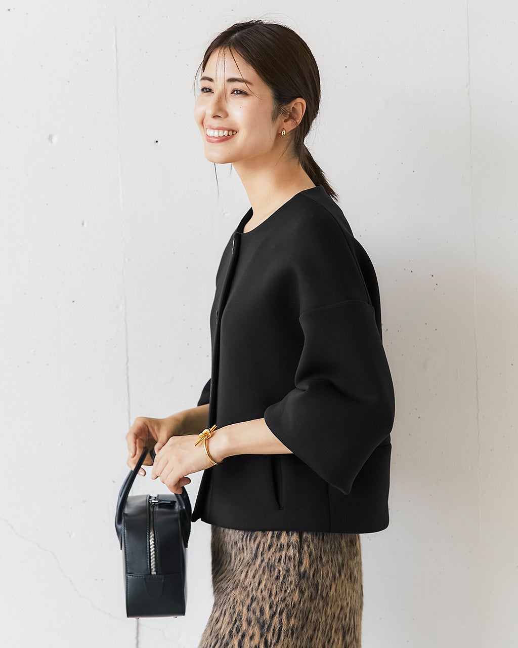 スカート、ノーカラージャケット 近年モデル エグゼクティブ M ブラック 191 スカート、ノーカラージャケット 近年モデル エグゼクティブ M