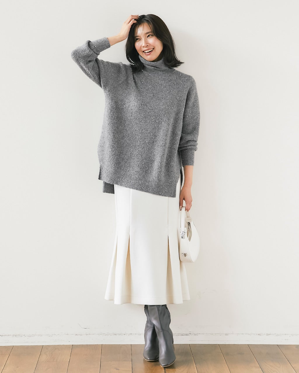 ラメ糸スパンコールニット・片畦タートルネック/DoCLASSE