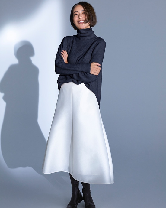 ラメ糸スパンコールニット・片畦タートルネック