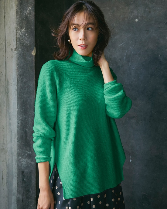 ラメ糸スパンコールニット・片畦タートルネック