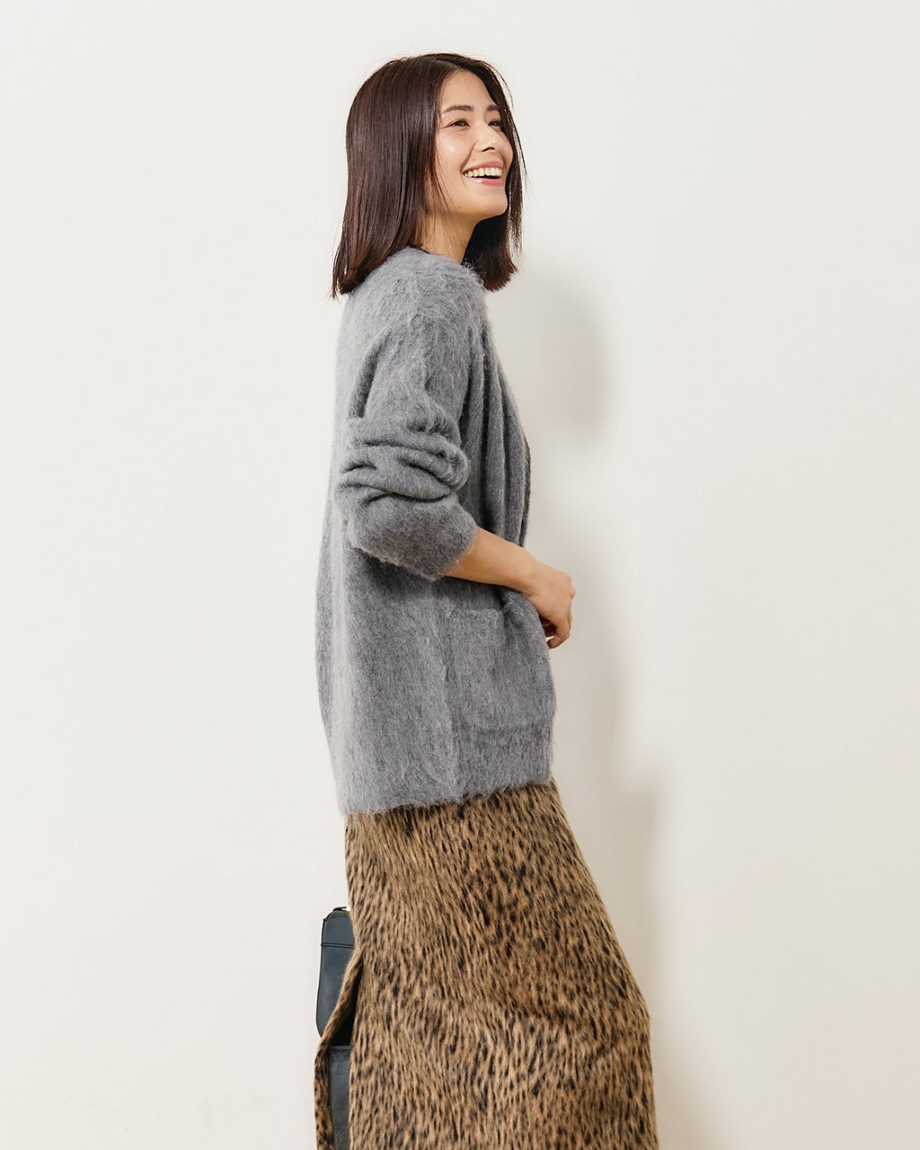 モヘア混シャギー・Vネックカーディガン/DoCLASSE