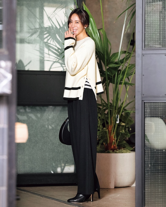 片畦編み・裾ボタンライン使いセーター