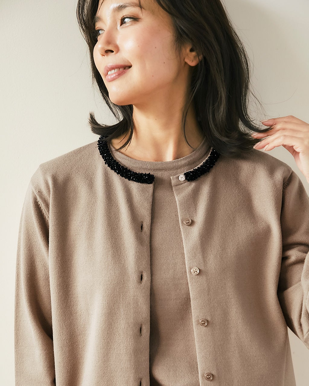 ビジューネック・アンサンブルニット/40代50代からのレディース