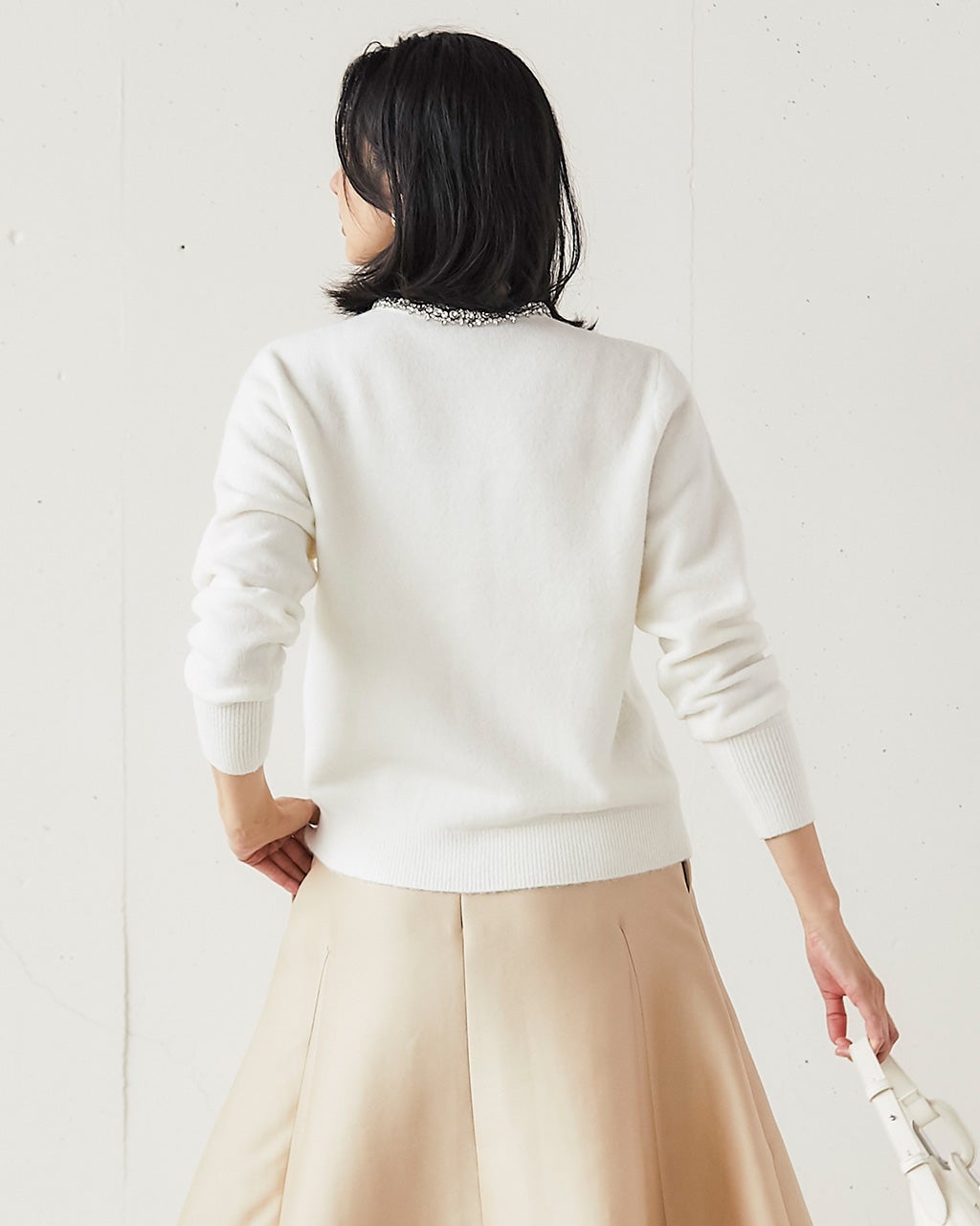 レッセ・パッセ ビジュートリムカーディガン アイボリー LAISSE PASSE（レッセパッセ）の「【コラボ】フラワー刺繍コーディガン