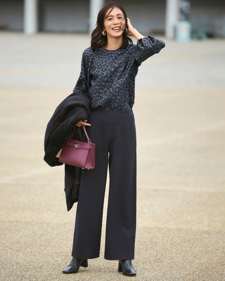 レオパードジャカード・フォルムブラウス 詳細画像 ネイビーパターン 2