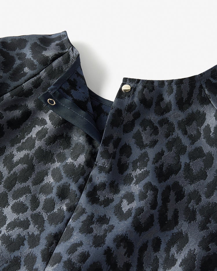 レオパードジャカード・フォルムブラウス 詳細画像 ネイビーパターン 4