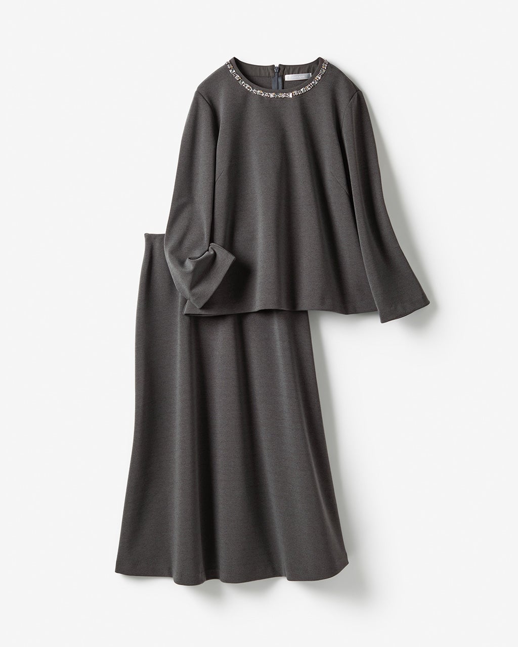 ストレッチポンチ・ビジューセットアップ/DoCLASSE