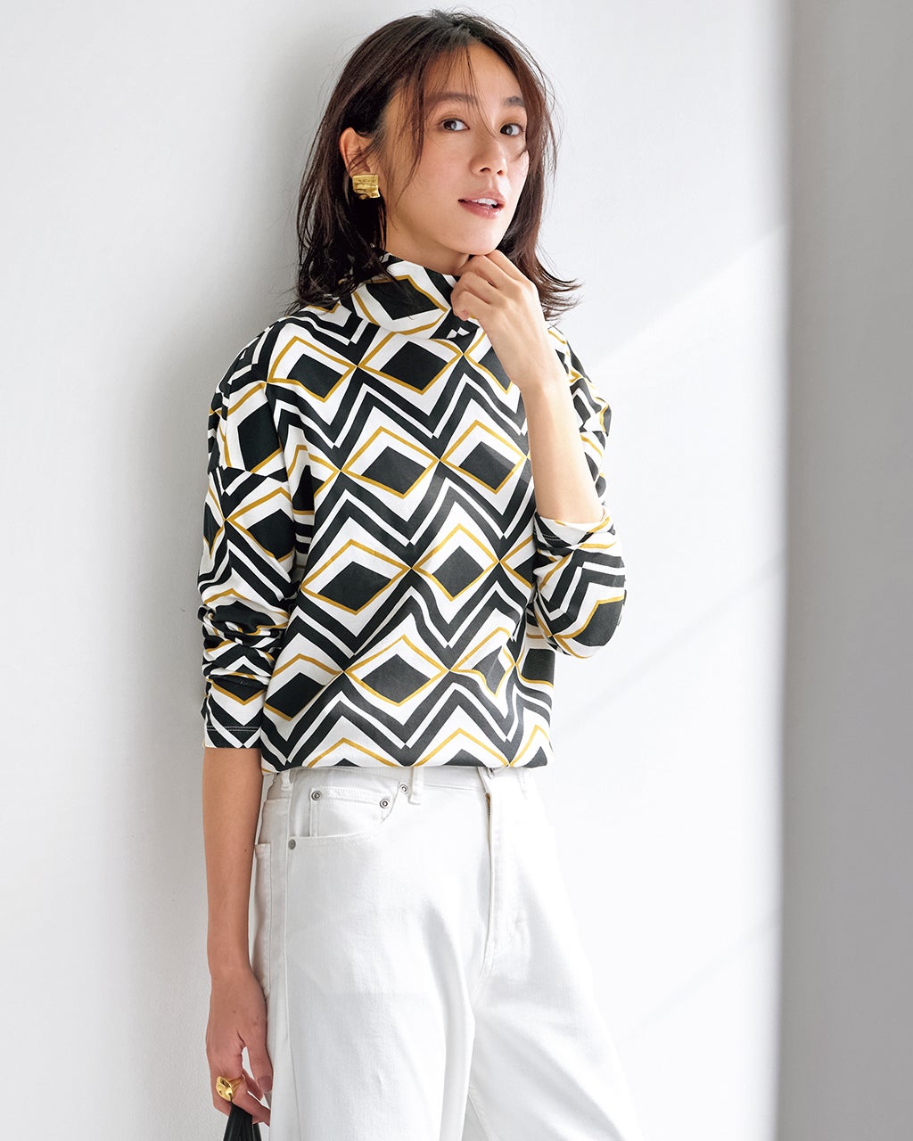 超長綿・抜け感ハイネック／総柄/DoCLASSE