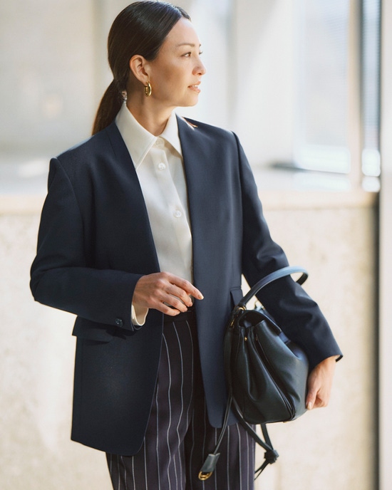 トリニティツイル・ノーカラージャケット