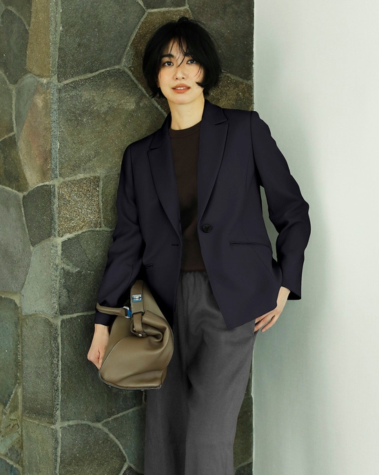 二重織カルゼ・テーラードジャケット