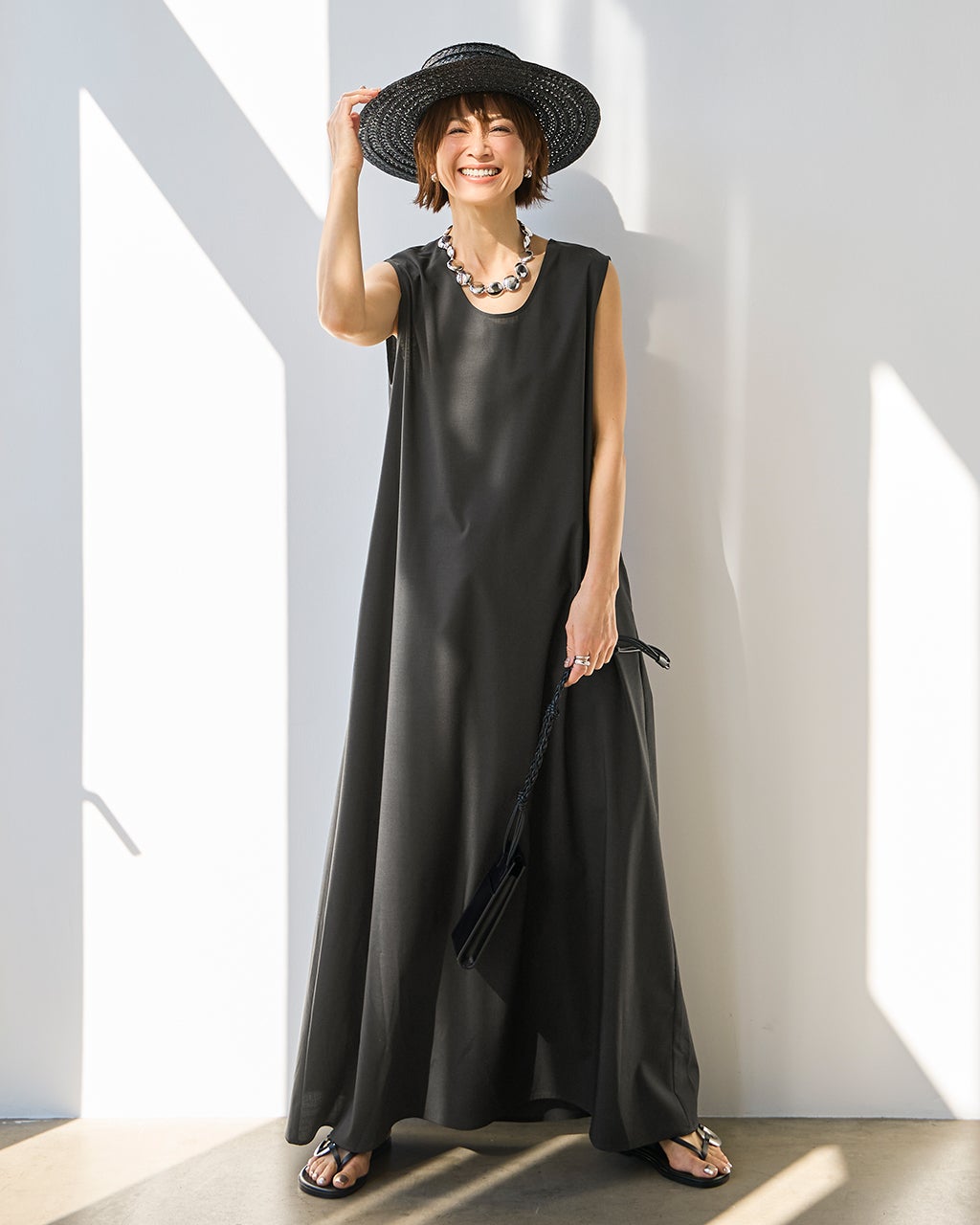 goa 本革 フリンジレザーベスト マキシワンピ グランジリネンスモックワンピース｜BIGI online store - ビギ
