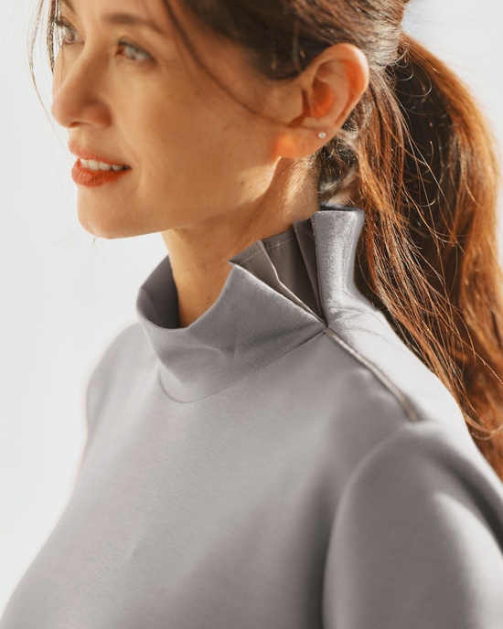 シルキーダンボール・異素材ハイネック