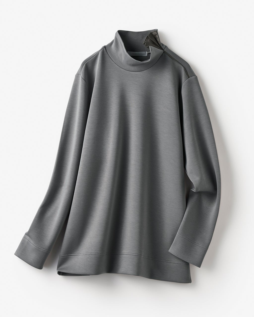 シルキーダンボール・異素材ハイネック/DoCLASSE