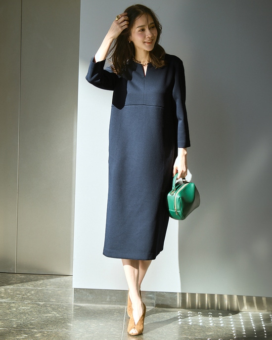 ライトダンボールニット・コクーンドレス