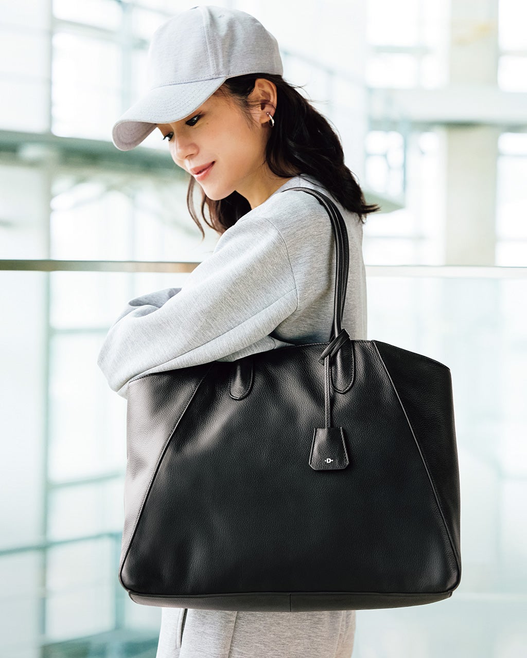 本革・エアートートバッグL/DoCLASSE