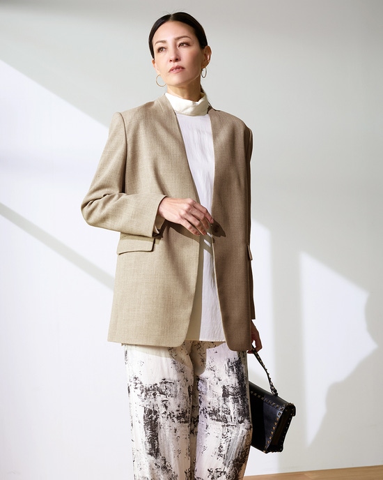 バルキーリネンタッチ・Vノーカラージャケット