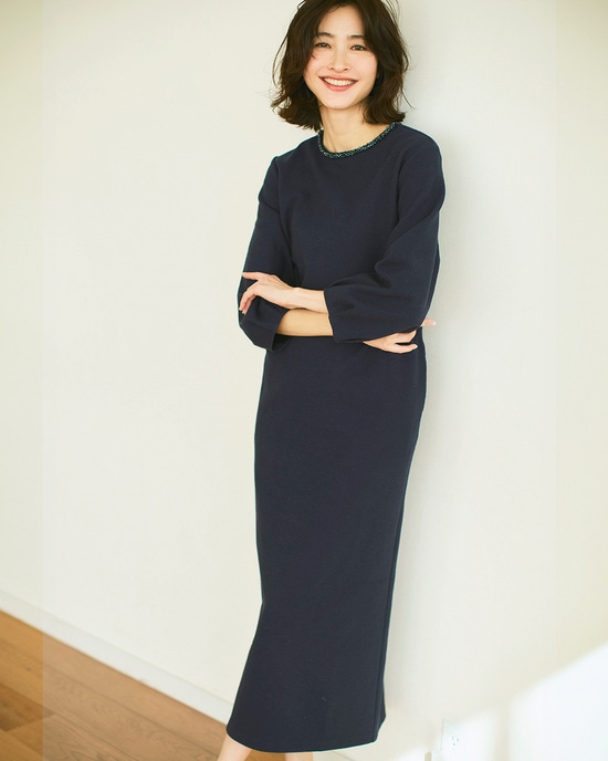 ストレッチスラブ・ビジューワンピース