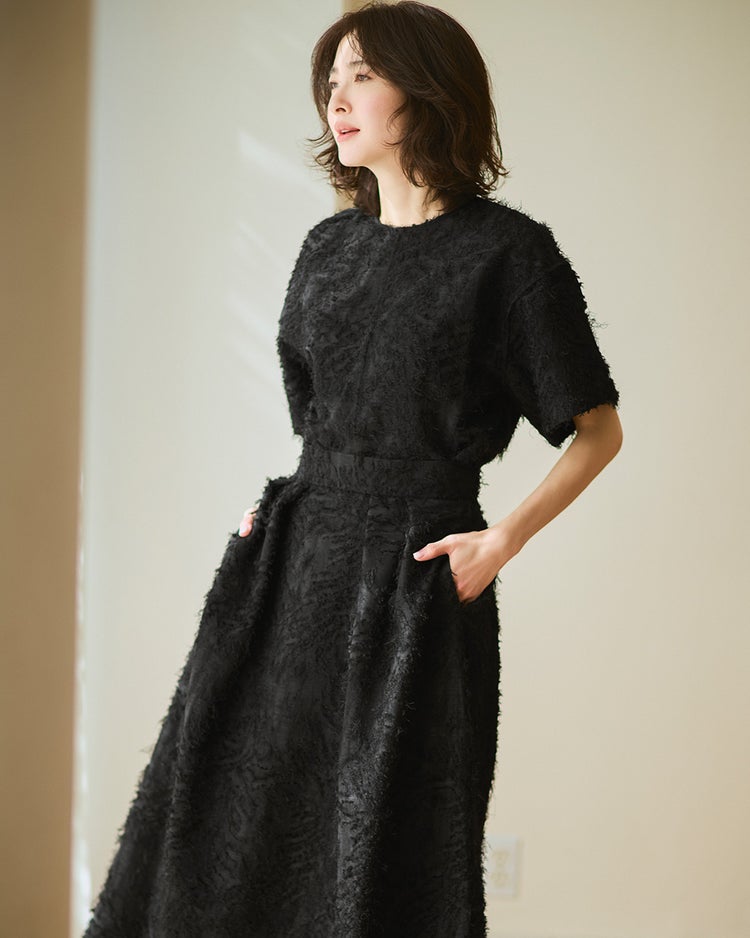 カットジャカード・クルーブラウス 詳細画像 ブラック 2