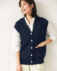 メタルボタン・ニットベスト