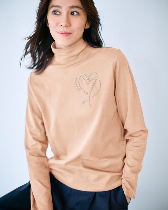 超長綿ハイネック／コード刺繍