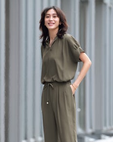 バックサテンジョーゼット・ドロストブラウス