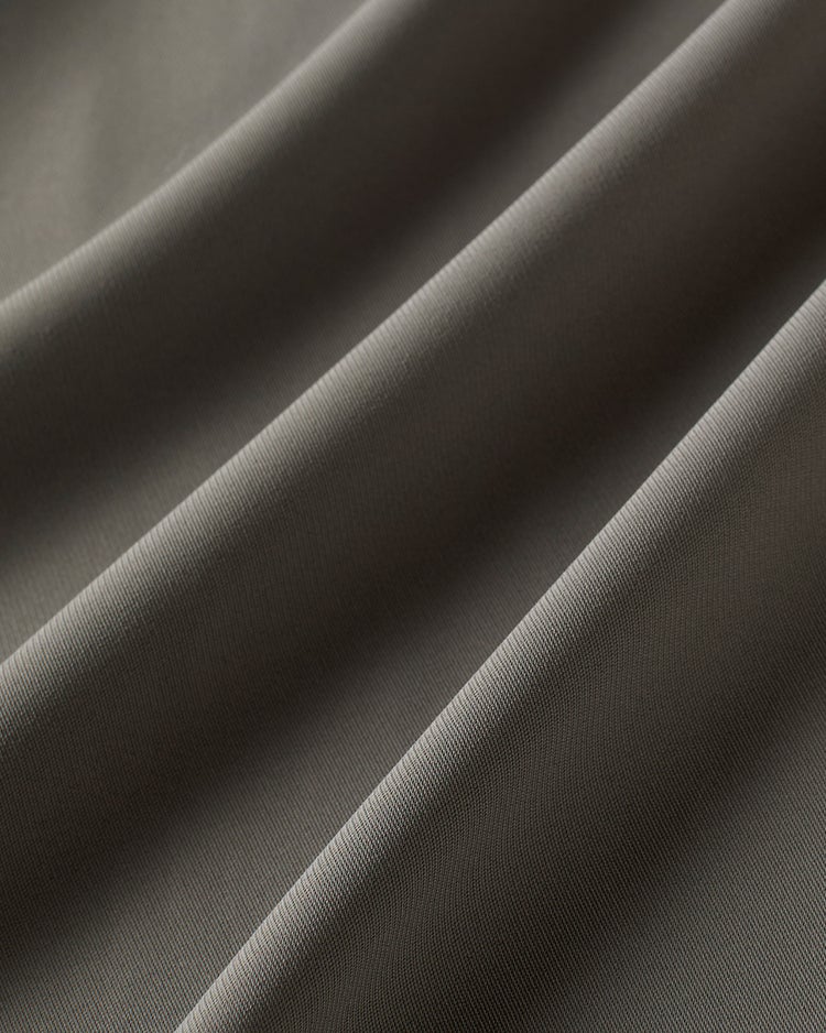 バックサテンジョーゼット・ドロストブラウス 詳細画像 チャコール 3