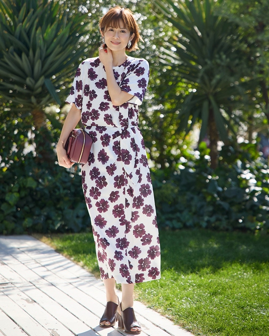 ダブルサテン・フラワープリントワンピース