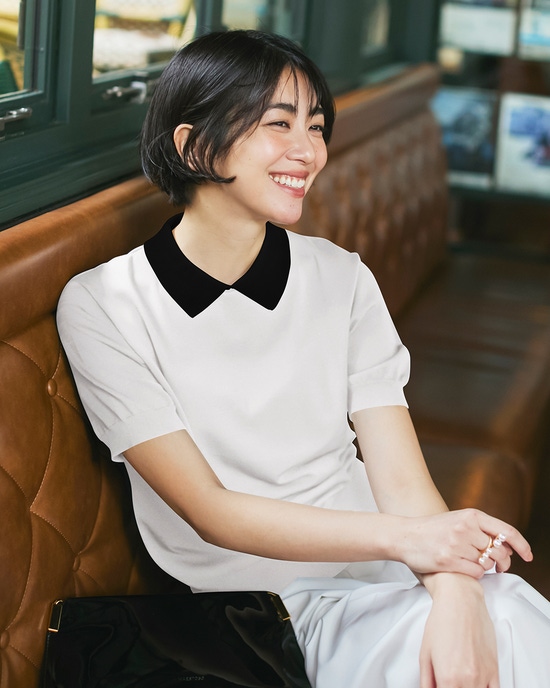 ポロ衿・配色プルオーバーニット