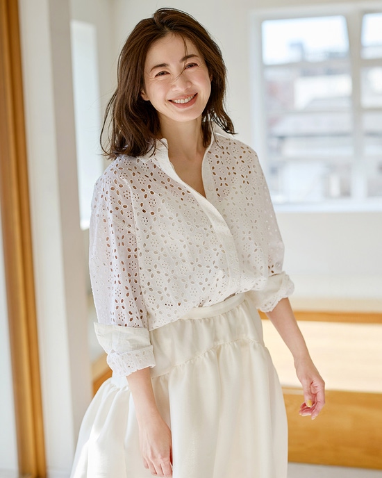 カットワークレース・比翼シャツ