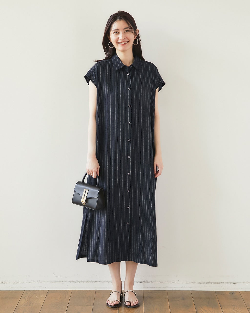 みん　おまとめドレープワンピ、Tシャツブラック ドレープリネン・シャツワンピース/DoCLASSE