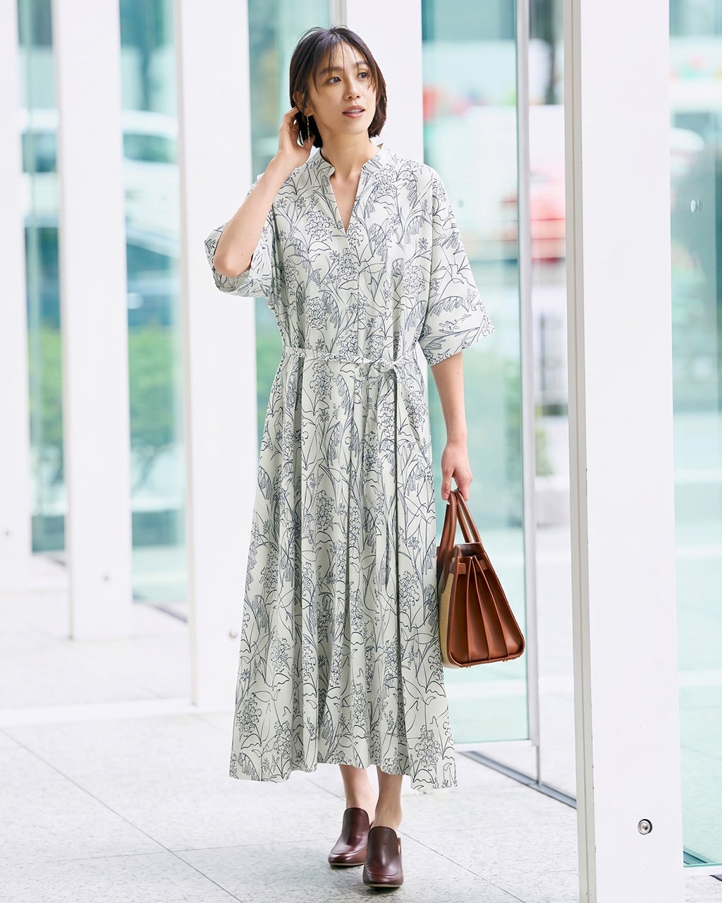 SARARI Air・キーネックドレス／ロング/DoCLASSE